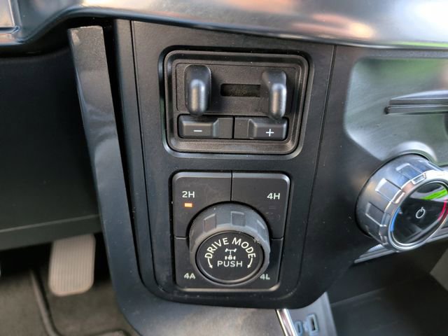 Certified 2022 Ford F150 Lariat w/ Max Trailer Tow Package AWD/4WD image 22