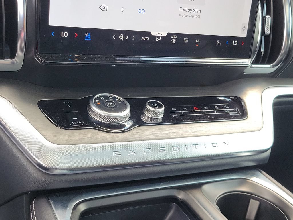 Certified 2025 Ford Expedition Max Platinum AWD/4WD image 28