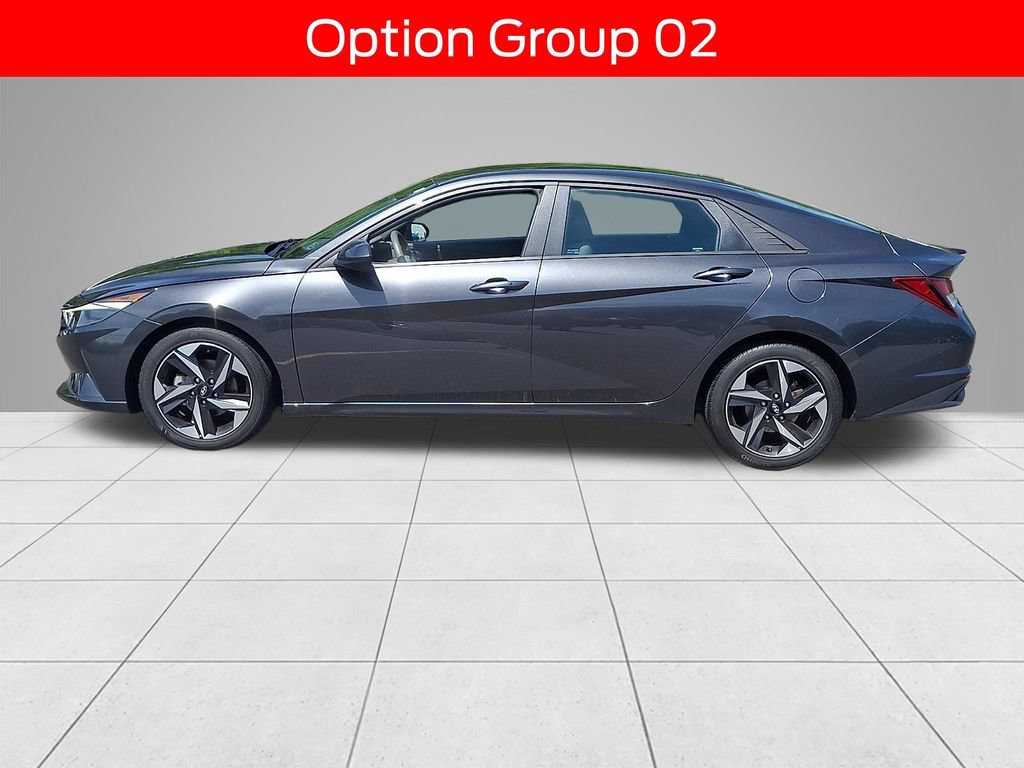 Used 2023 Hyundai Elantra SEL w/ Convenience Package FWD image 7