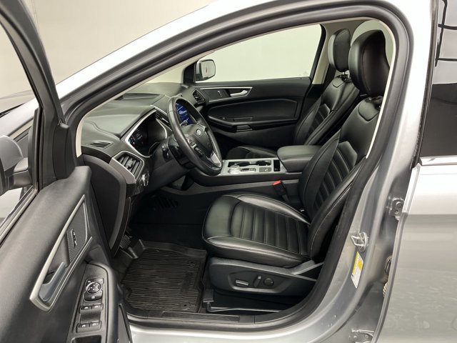 Certified 2021 Ford Edge SEL w/ Convenience Package AWD/4WD image 3