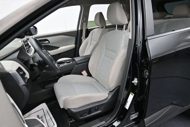 Used 2023 Nissan Rogue SV AWD/4WD image 11