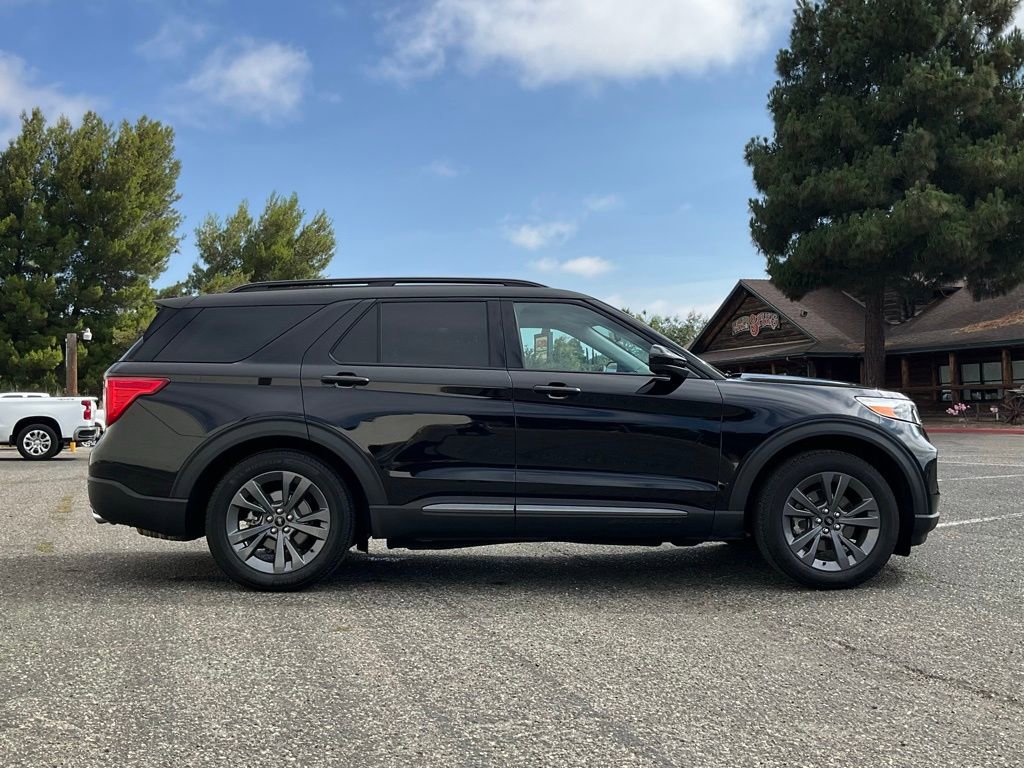 Certified 2024 Ford Explorer XLT w/ Equipment Group 202A image 7