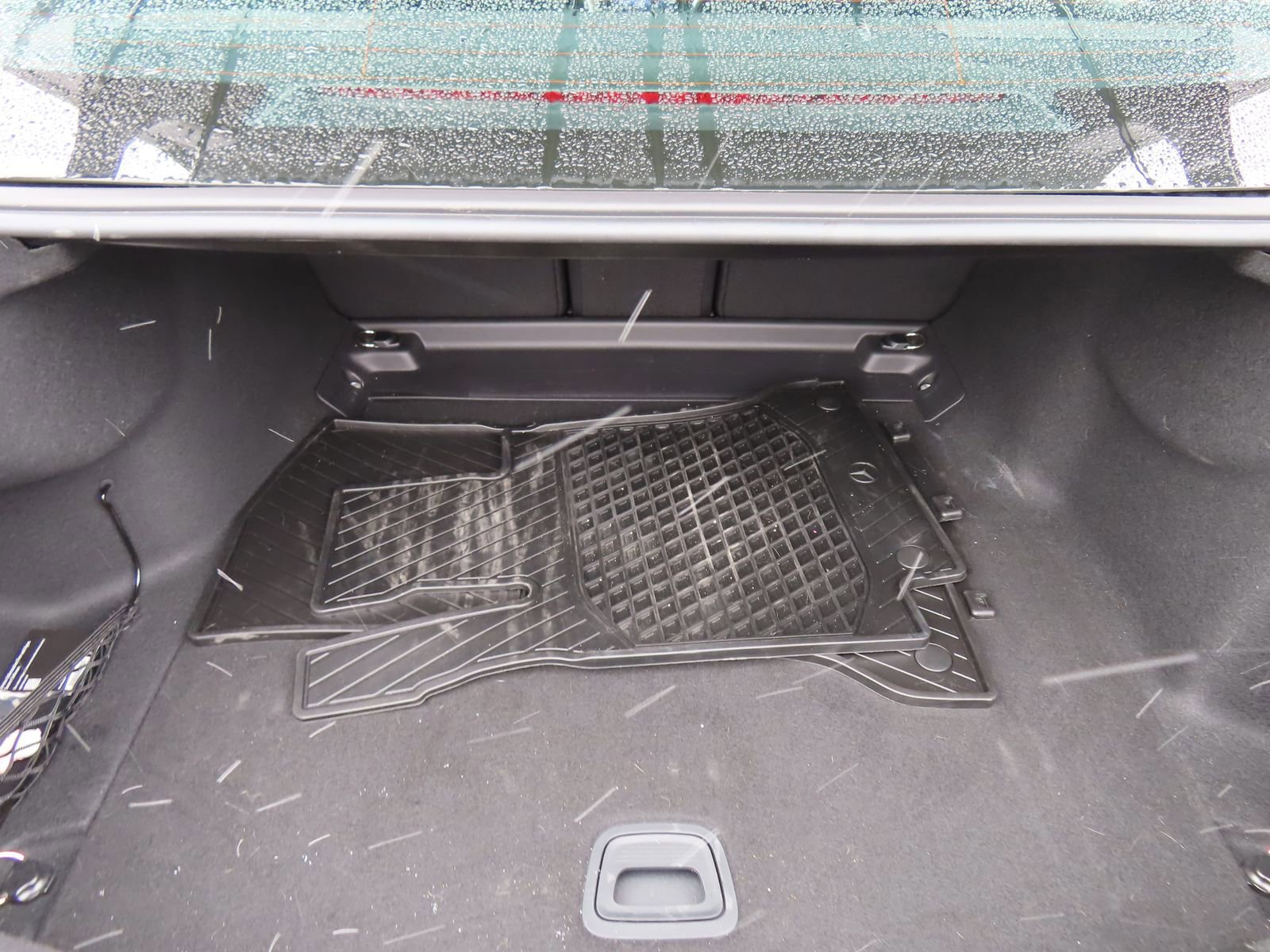 Used 2025 Mercedes-Benz C 300 4MATIC Sedan image 37