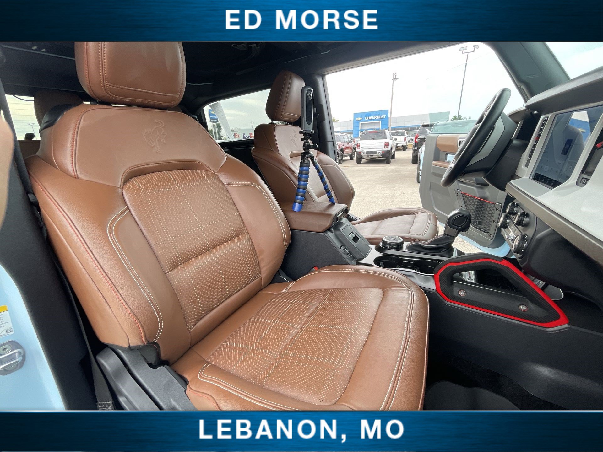 Certified 2024 Ford Bronco Heritage Edition AWD/4WD image 27