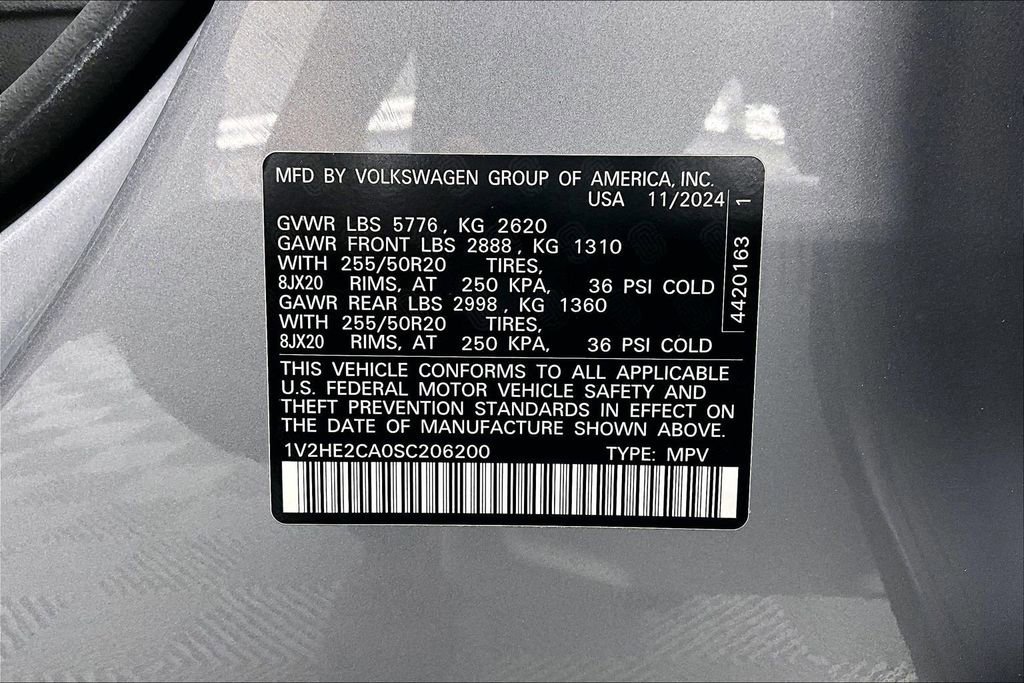 Used 2025 Volkswagen Atlas Cross Sport SE AWD/4WD image 34