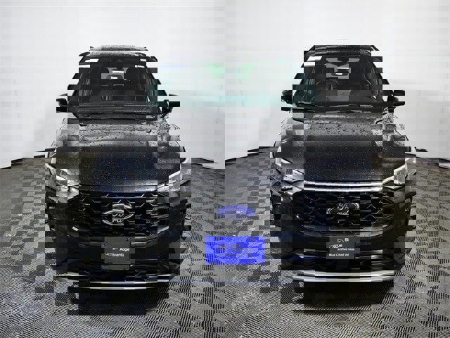 Certified 2023 Ford Escape ST-Line Select w/ Tech Pack #2 image 9