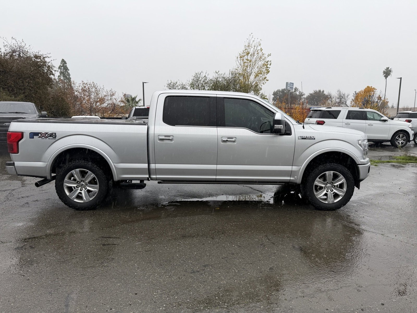 Certified 2018 Ford F150 Platinum w/ Equipment Group 701A Luxury image 6