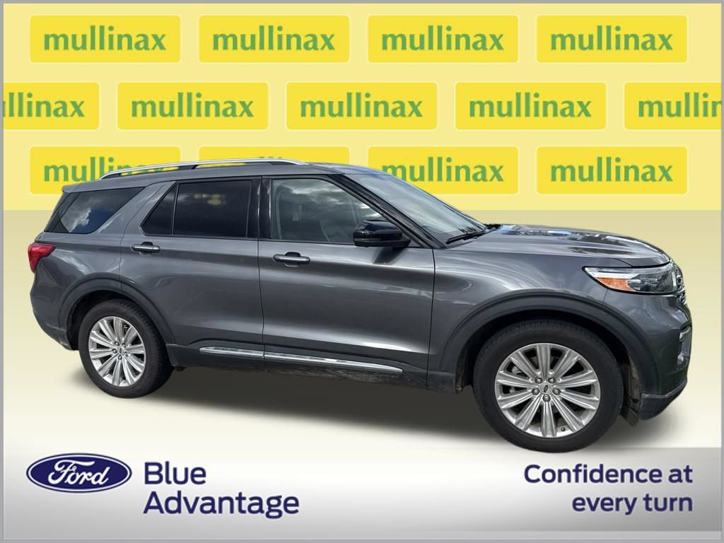 Certified 2022 Ford Explorer Limited w/ Equipment Group 301A RWD image 2