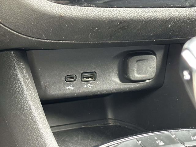 Used 2024 Buick Envista Sport Touring w/ Convenience I Package image 19