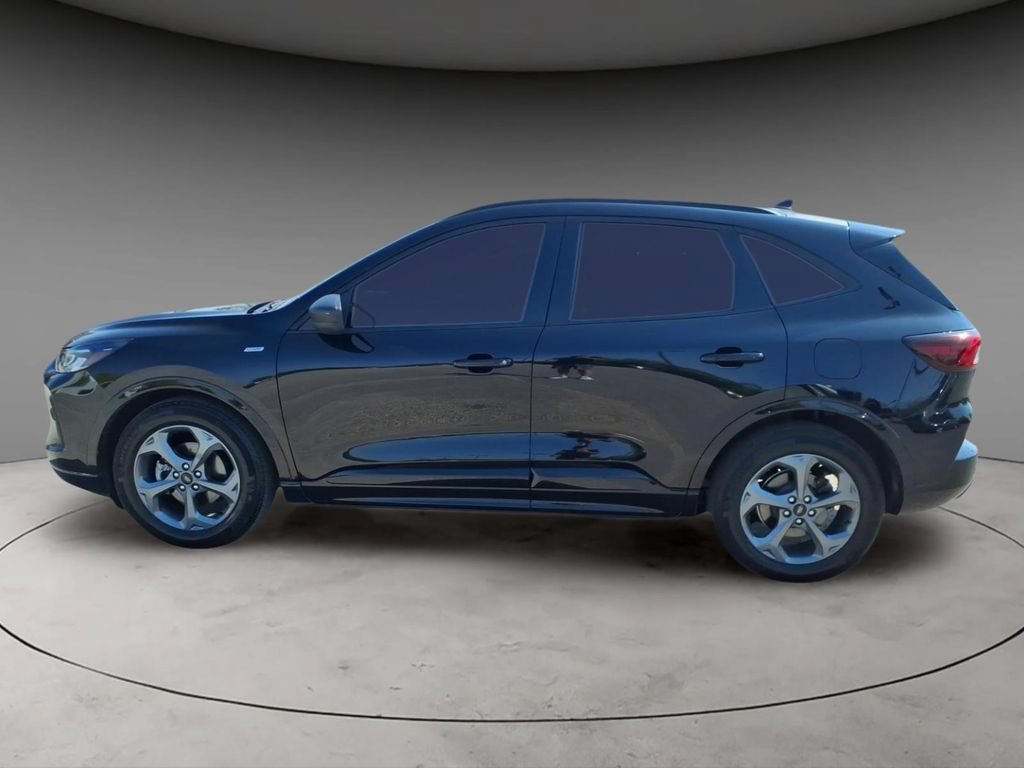 Certified 2023 Ford Escape ST-Line w/ Tech Pack #1 FWD image 14