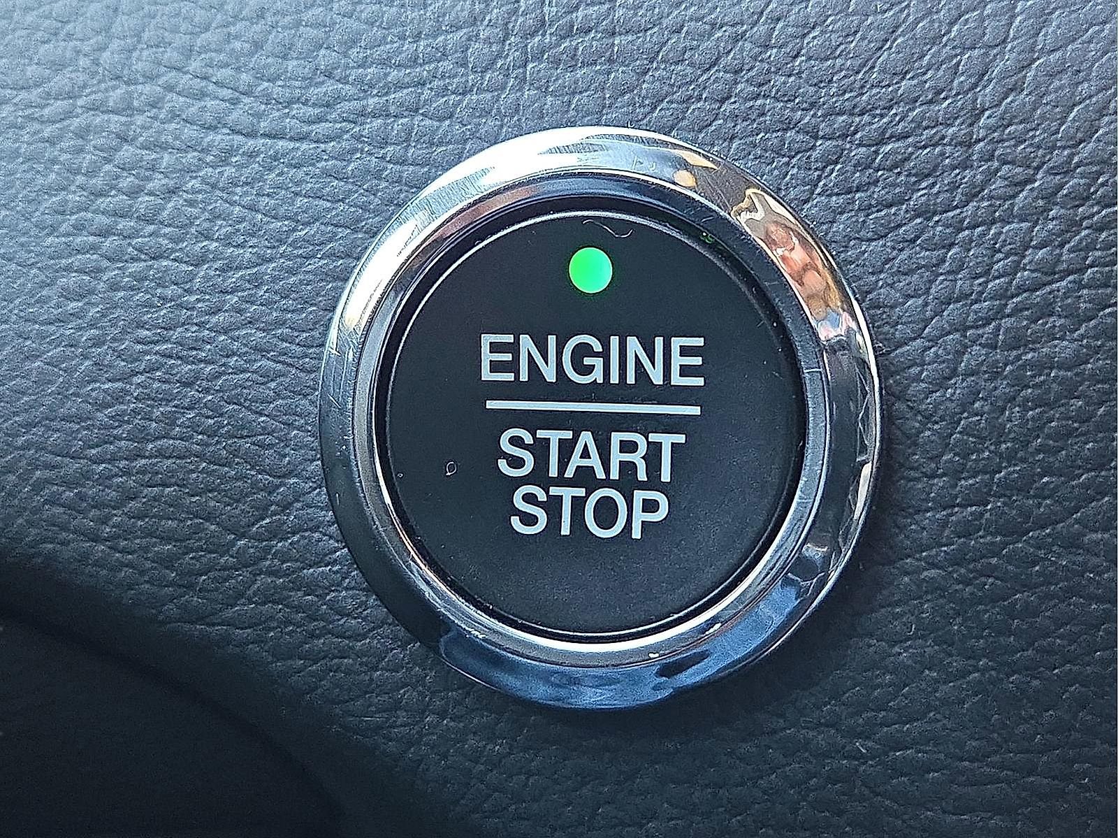 Certified 2024 Ford Edge ST-Line AWD/4WD image 20