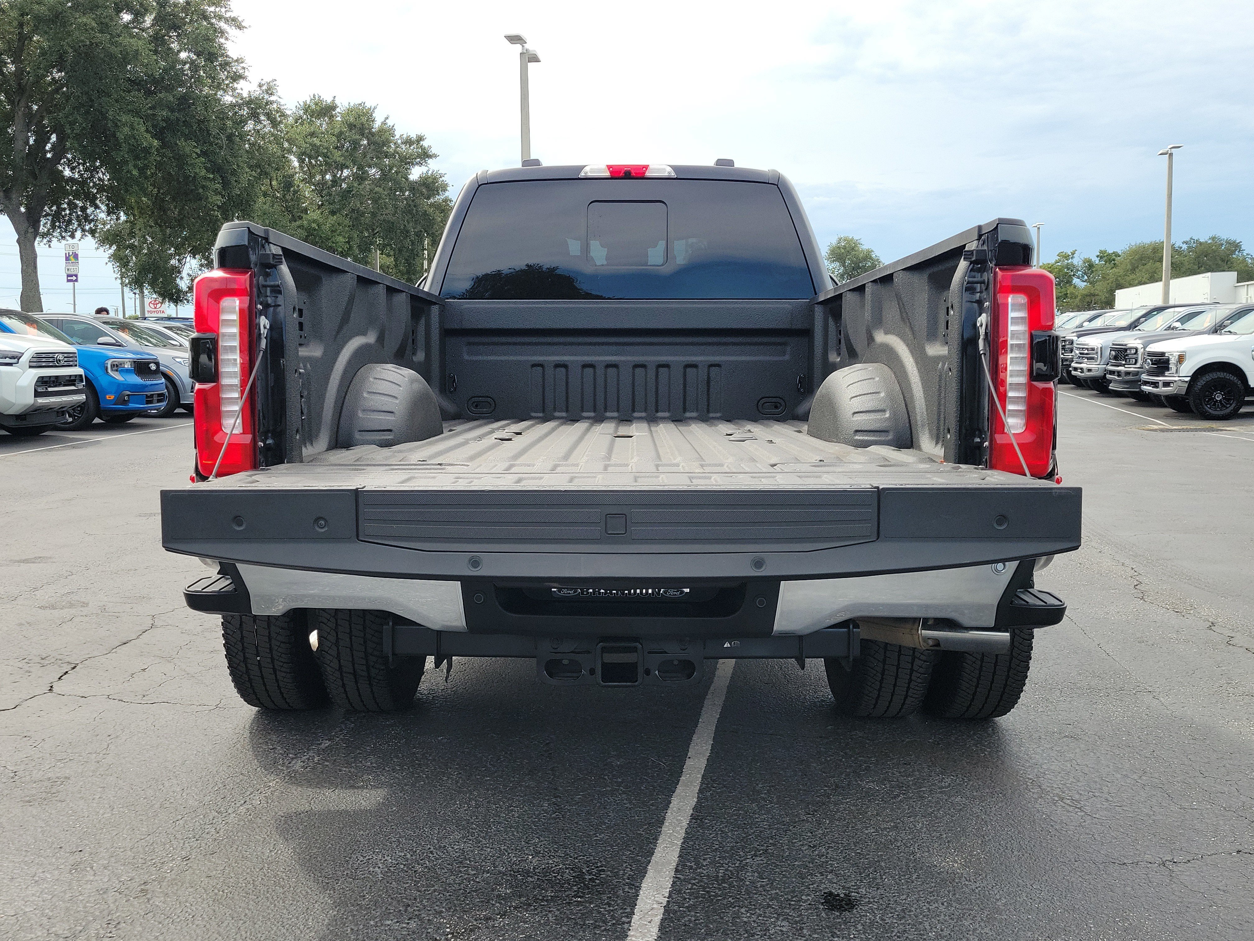 Certified 2024 Ford F350 King Ranch w/ Chrome Package AWD/4WD image 9