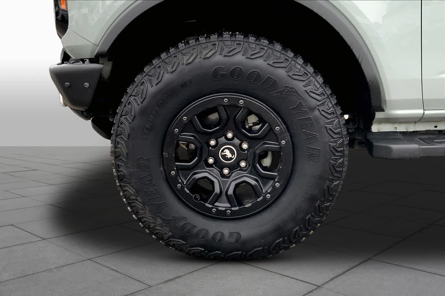 Certified 2023 Ford Bronco Wildtrak AWD/4WD image 10