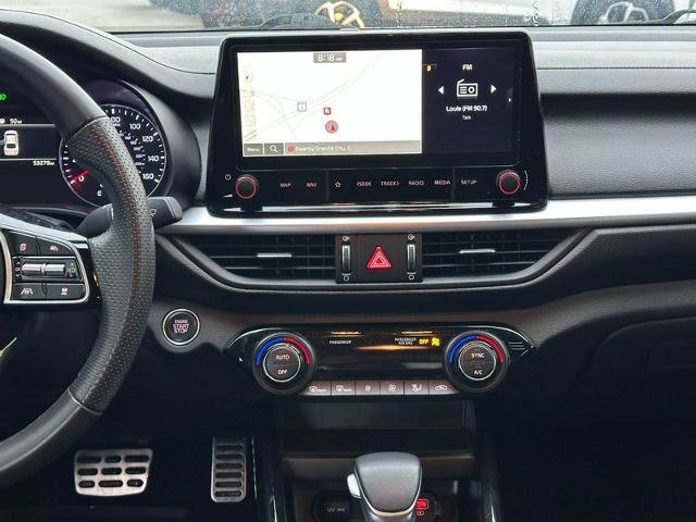 Used 2024 Kia Forte GT-Line image 12