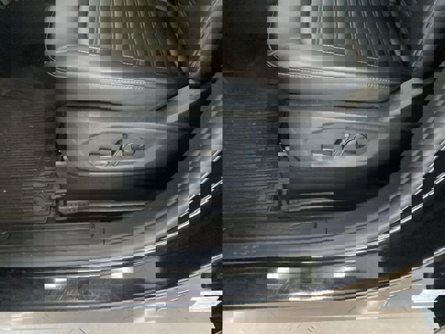 Certified 2022 Ford Edge SEL w/ Convenience Package image 4