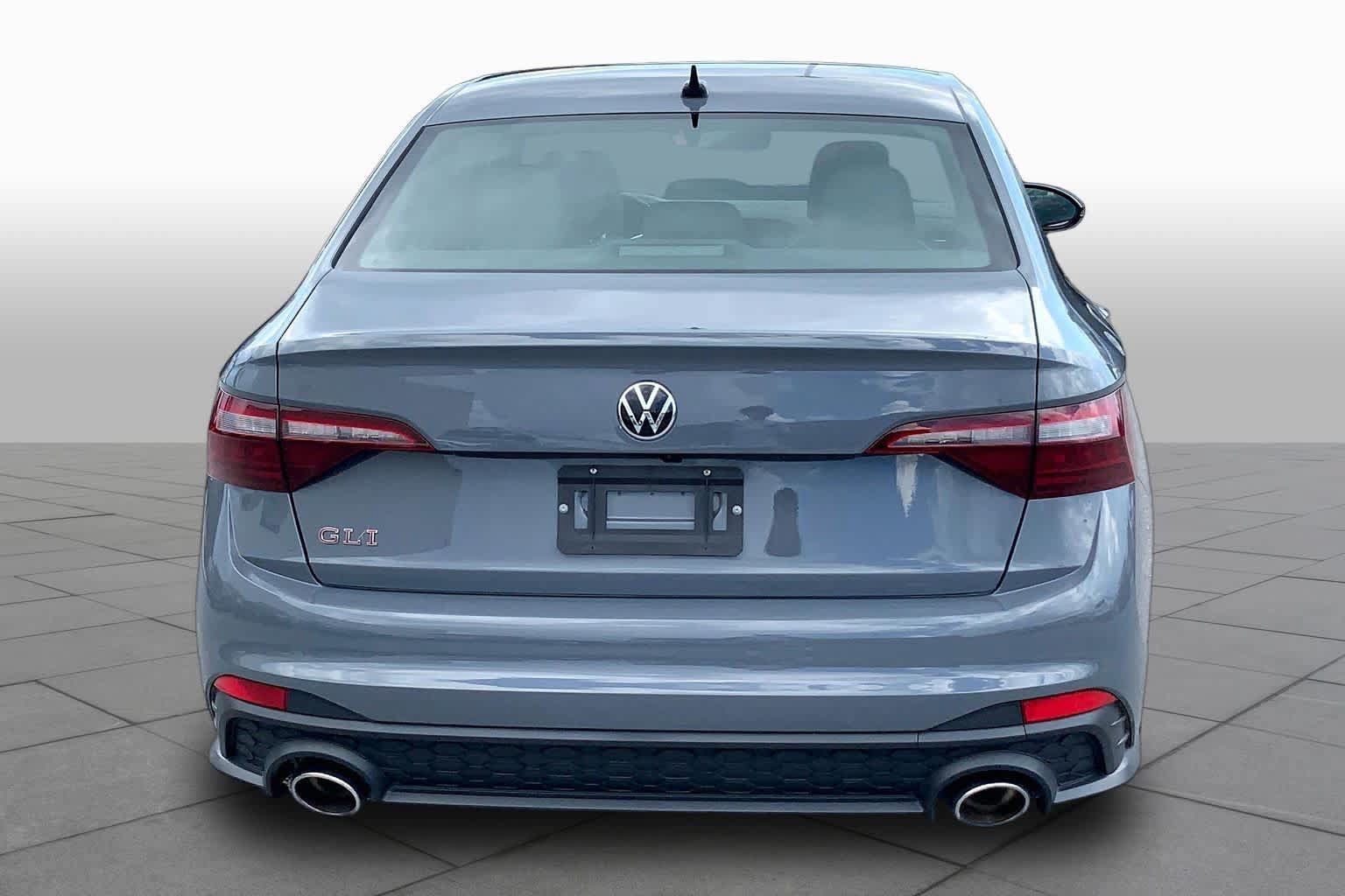 Used 2024 Volkswagen Jetta GLI Autobahn FWD image 5