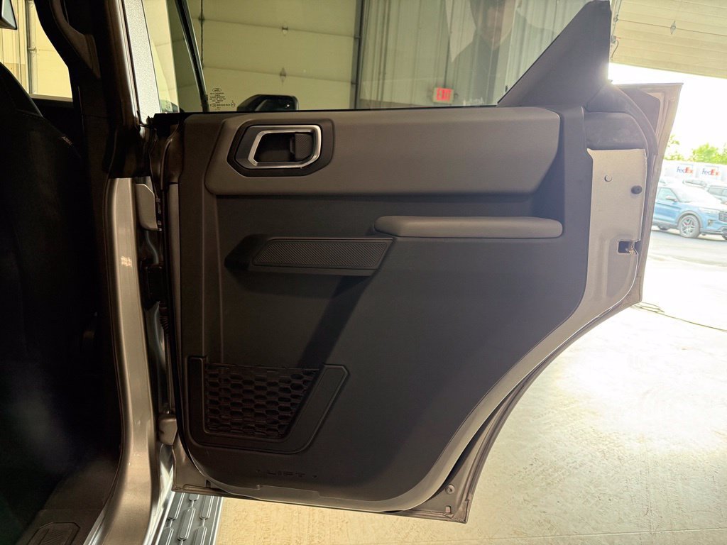 Certified 2023 Ford Bronco Big Bend w/ Sasquatch Package AWD/4WD image 30