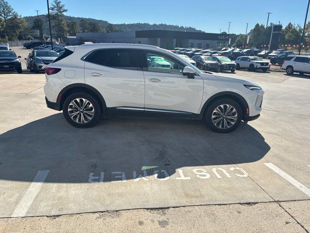 Used 2024 Buick Envision Preferred AWD/4WD image 38