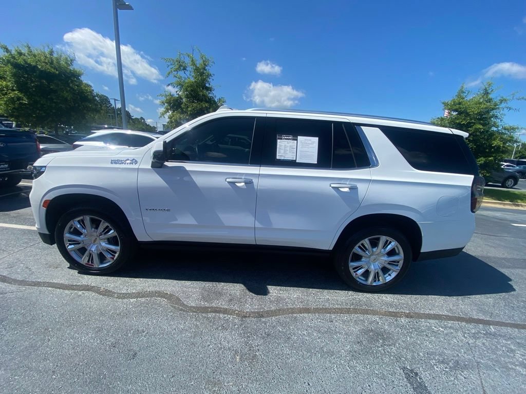 Used 2024 Chevrolet Tahoe High Country w/ Premium Package AWD/4WD image 4