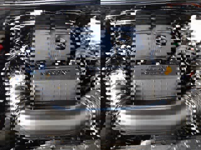 Used 2024 Nissan Frontier SV w/ Technology Package image 37