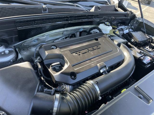 Used 2021 Buick Envision Avenir w/ Technology Package II image 37