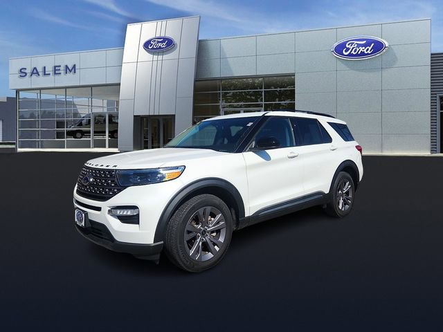 Certified 2023 Ford Explorer XLT w/ Equipment Group 202A image 6