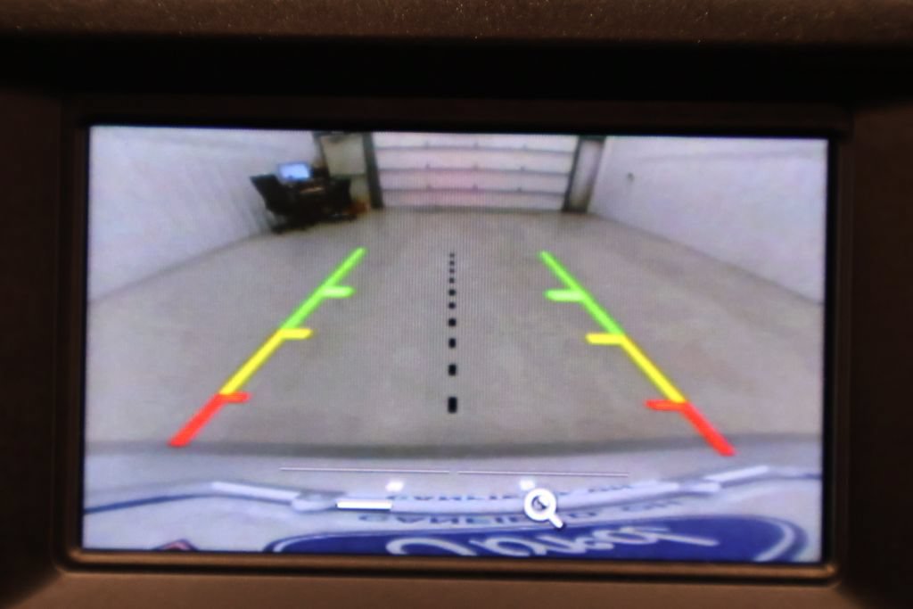 Certified 2018 Ford Fusion SE FWD image 28