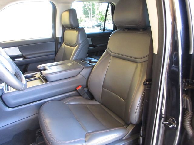 Certified 2025 Ford Expedition Max Active AWD/4WD image 11