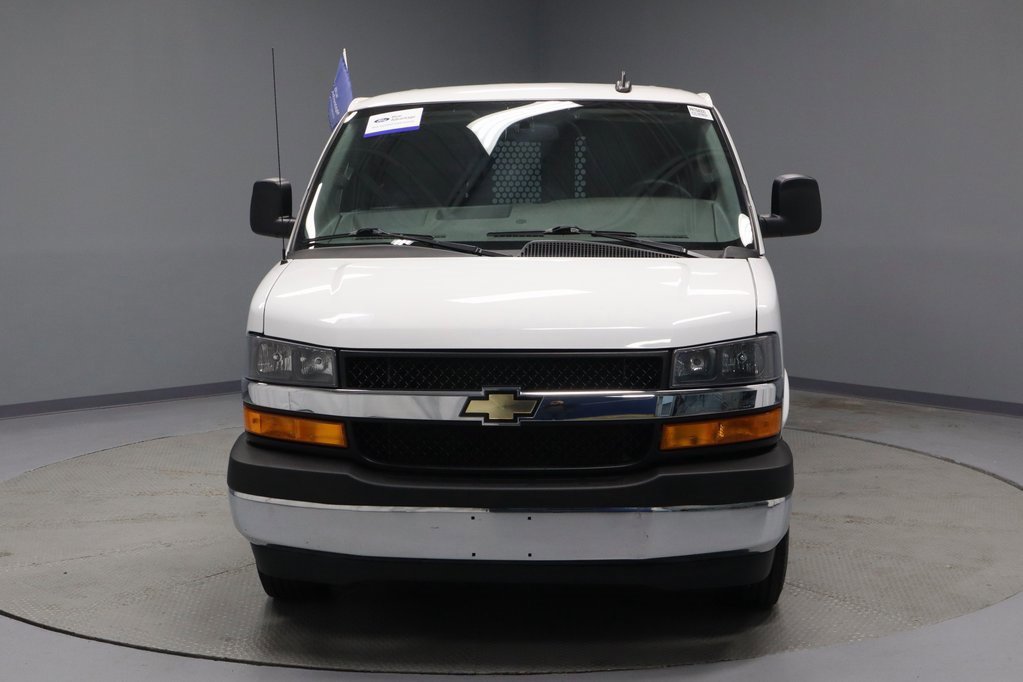 Used 2024 Chevrolet Express 2500 w/ Driver Convenience Package image 8