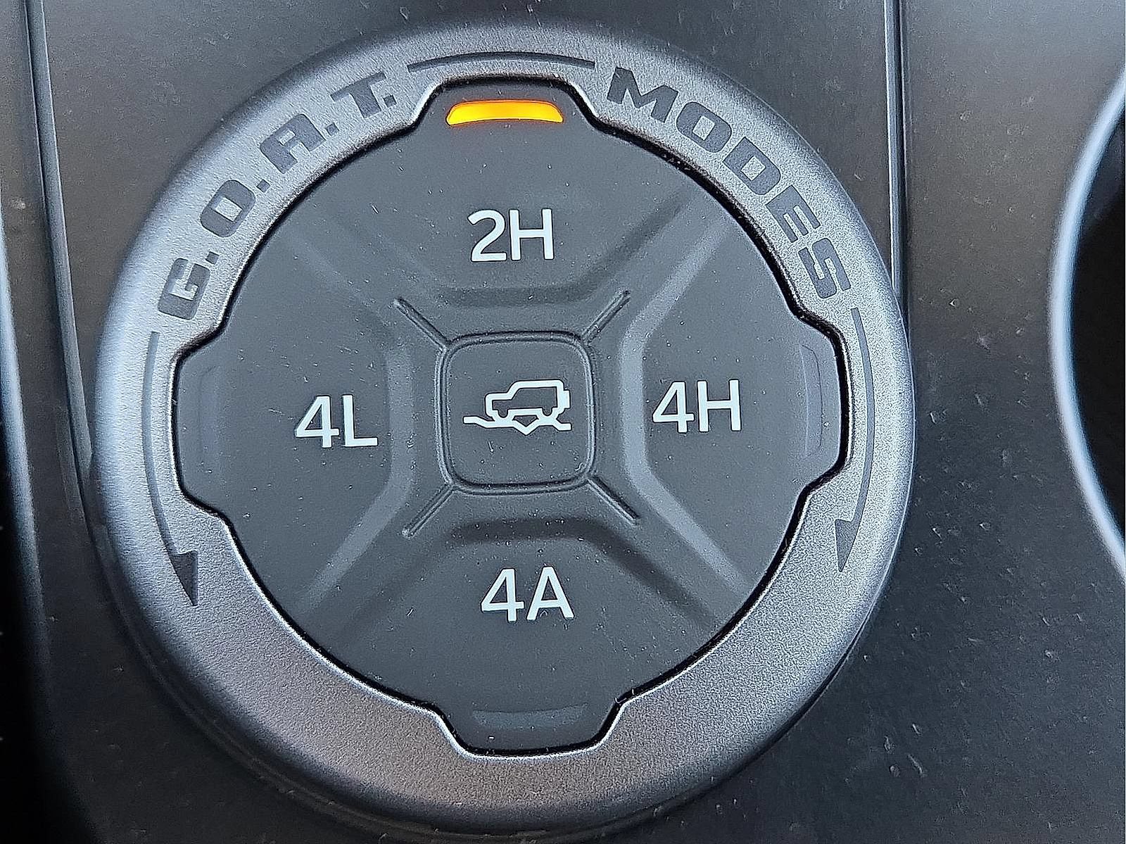 Certified 2025 Ford Bronco Heritage Edition AWD/4WD image 18