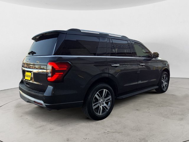 Certified 2024 Ford Expedition Limited RWD image 5