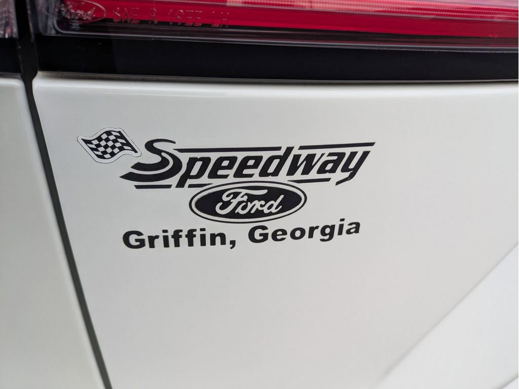 Certified 2023 Ford Edge SEL w/ Convenience Package image 12