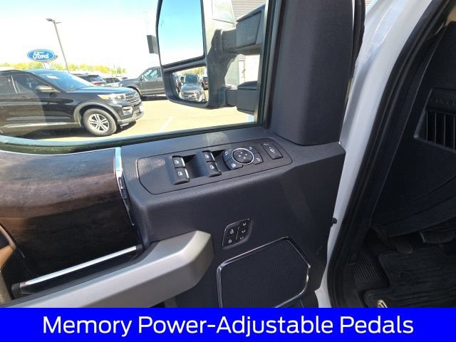 Certified 2022 Ford F350 Lariat w/ Lariat Ultimate Package AWD/4WD image 19