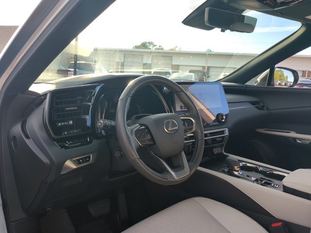Used 2024 Lexus RX 350 Premium Plus w/ Convenience Package FWD image 17