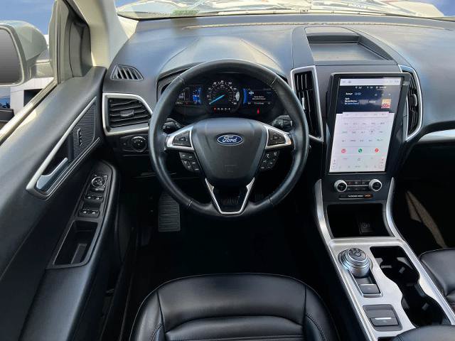 Certified 2023 Ford Edge SEL w/ Convenience Package AWD/4WD image 13
