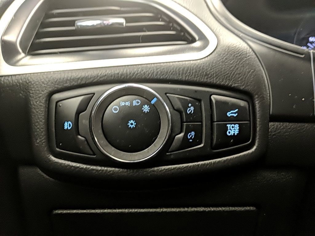 Certified 2024 Ford Edge SEL w/ Convenience Package image 26