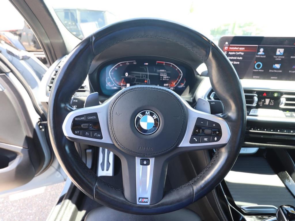 Used 2023 BMW X4 xDrive30i w/ M Sport Package AWD/4WD image 18