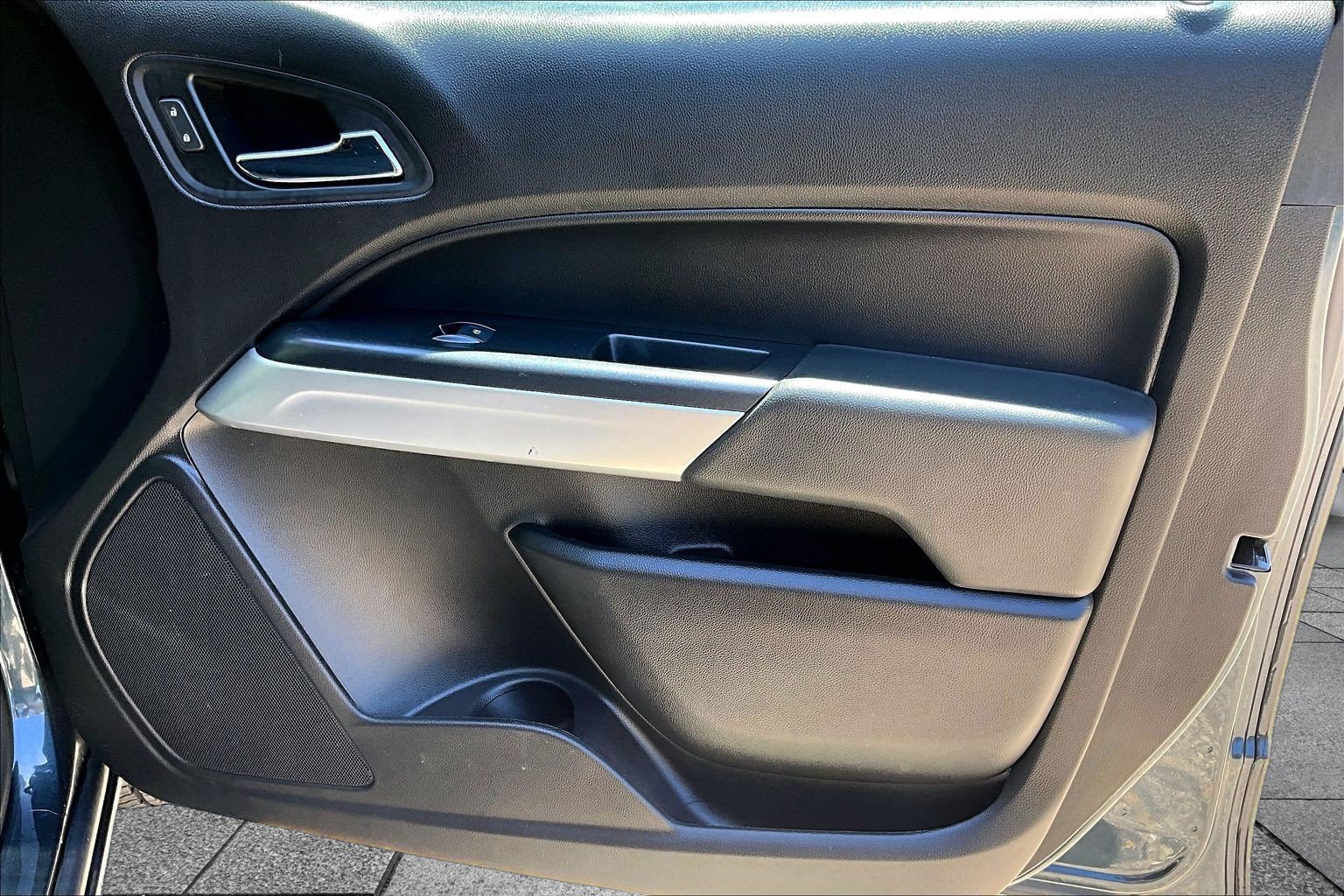 Used 2019 Chevrolet Colorado LT w/ LT Convenience Package RWD image 19