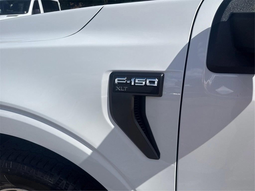 Certified 2022 Ford F150 XLT w/ Equipment Group 302A High image 12