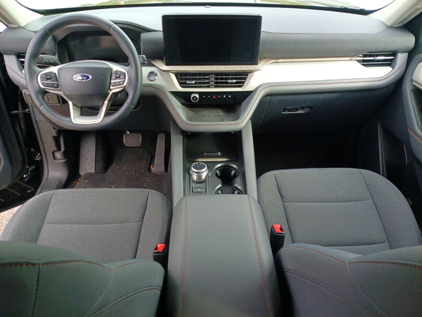 Certified 2025 Ford Explorer Active RWD image 16