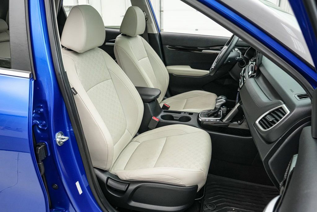 Used 2023 Kia Seltos SX w/ SX Sunroof Package image 22