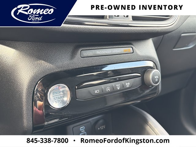 Certified 2023 Ford Escape ST-Line Select w/ Tech Pack #2 AWD/4WD image 19