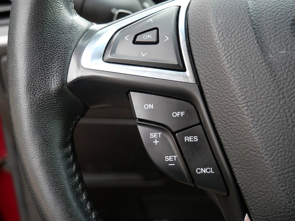 Certified 2018 Ford Edge SEL w/ Equipment Group 201A FWD image 21