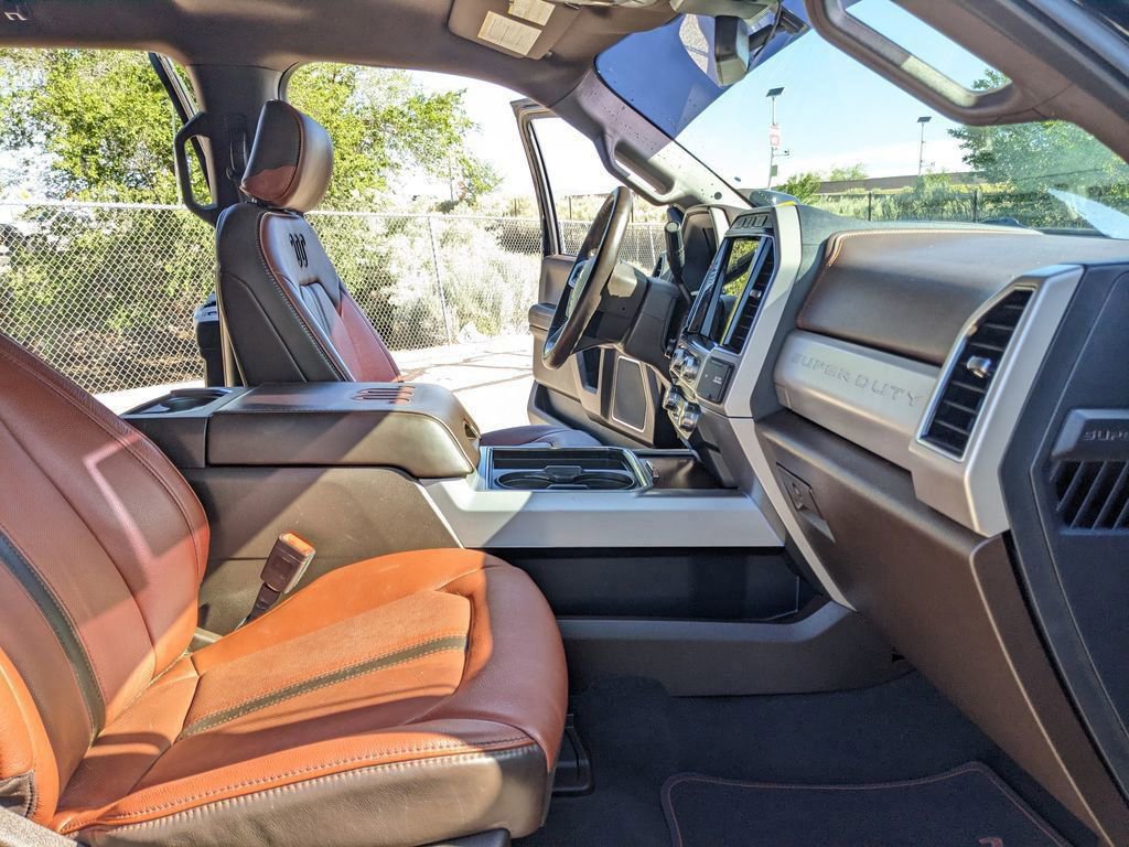 Certified 2022 Ford F250 King Ranch w/ FX4 Off-Road Package AWD/4WD image 24