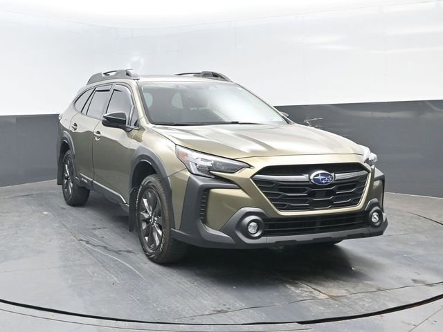 Used 2025 Subaru Outback Onyx Edition AWD/4WD image 2