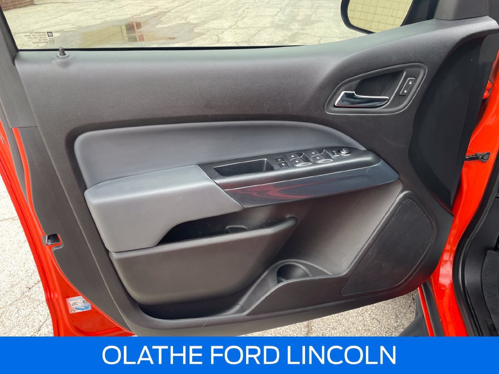 Used 2019 Chevrolet Colorado Z71 AWD/4WD image 13