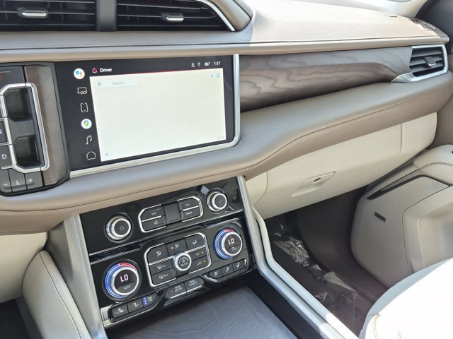 Used 2022 GMC Yukon Denali RWD image 24