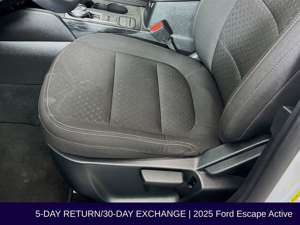 Certified 2025 Ford Escape Active image 23