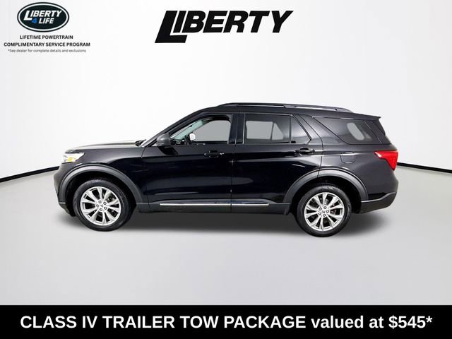 Certified 2022 Ford Explorer XLT w/ Equipment Group 202A image 4