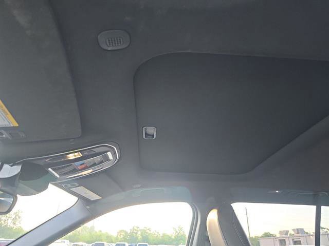 Used 2023 Jeep Grand Cherokee Altitude image 12